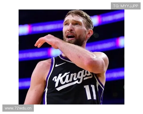 国王回应一分领先犯规否认摆烂